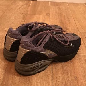 Nike Air Max size 9.